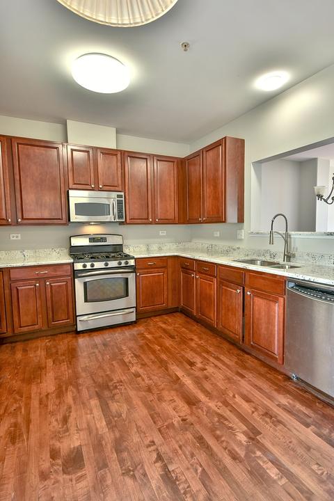 7511 Claridge Dr #E, Bridgeview, IL 60455 photo 8