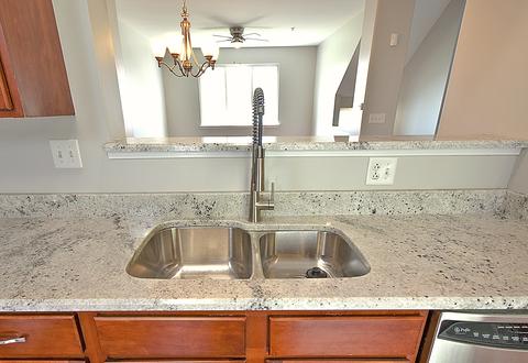 7511 Claridge Dr #E, Bridgeview, IL 60455 photo 9