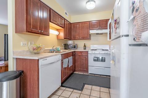 177 Judith Ct #D, Bartlett, IL 60103 photo 3