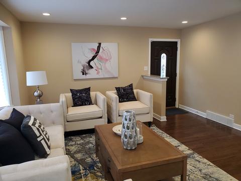 527 E 87th St, Chicago, IL 60619 photo 3