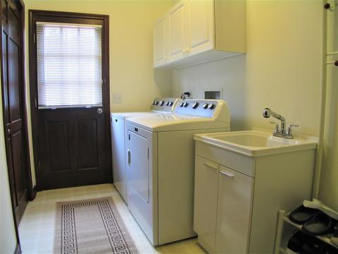 1252 Deerpath Ct, Bartlett, IL 60103 photo 21