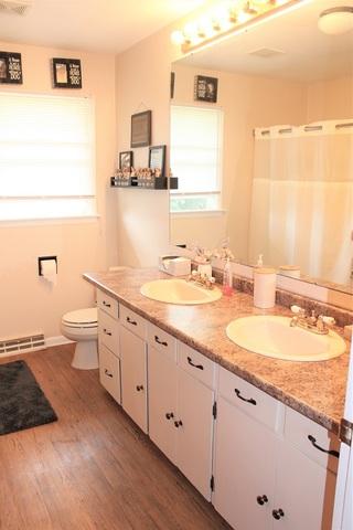 403 N Clinton St, Morrison, IL 61270 photo 11