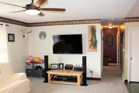 403 N Clinton St, Morrison, IL 61270 photo 2