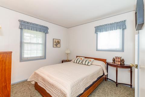 1085 Valley Stream Dr, Wheeling, IL 60090 photo 15