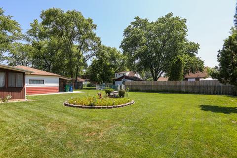 8225 Normandy Ave, Burbank, IL 60459 photo 16