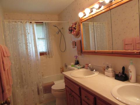 450 S May Ave, Kankakee, IL 60901 photo 10