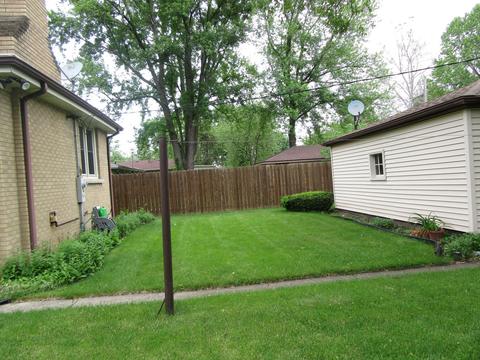 450 S May Ave, Kankakee, IL 60901 photo 4