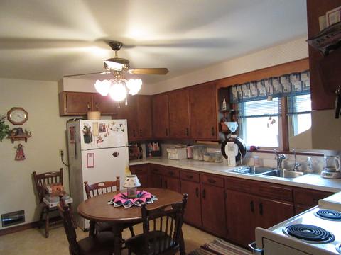 450 S May Ave, Kankakee, IL 60901 photo 11