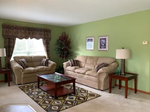7426 Westbrook Dr, Plainfield, IL 60586 photo 2