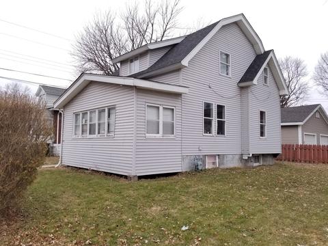 608 E 9th St, Sterling, IL 61081 photo 2