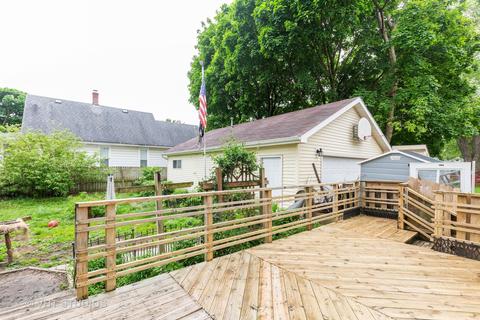 553 Walnut Ave, Elgin, IL 60123 photo 12