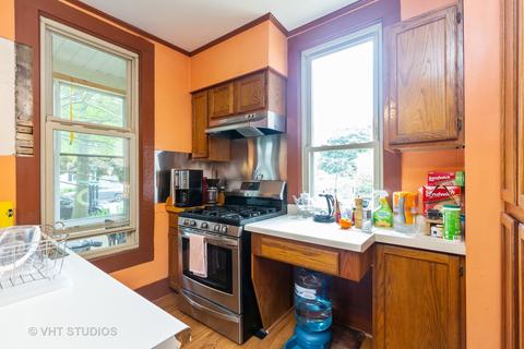 553 Walnut Ave, Elgin, IL 60123 photo 5
