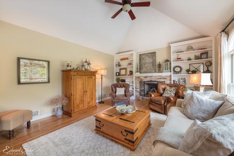 3610 Persimmon Dr, Algonquin, IL 60102 photo 10