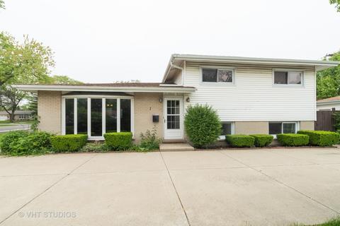 1 Stacy Ct, Glenview, IL 60025 photo 2