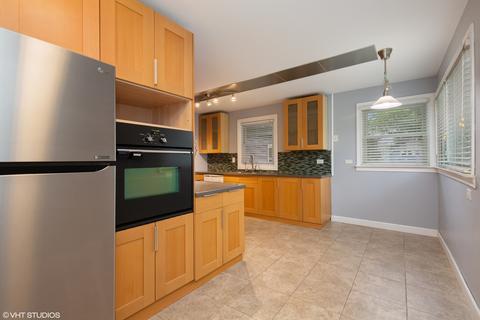 500 Willis St, Elgin, IL 60123 photo 5
