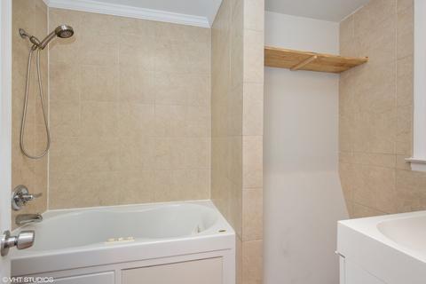 500 Willis St, Elgin, IL 60123 photo 8