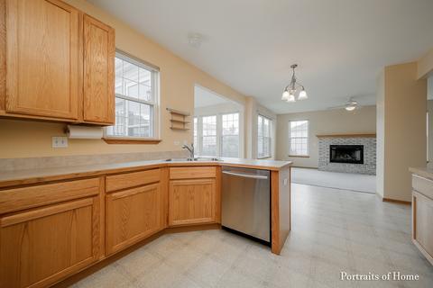 1702 Prairieside Dr, Plainfield, IL 60586 photo 8