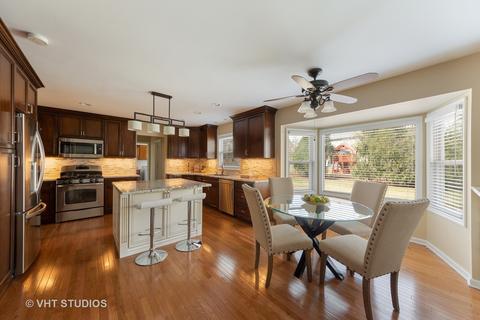 3930 Charlemagne Dr, Hoffman Estates, IL 60192 photo 7