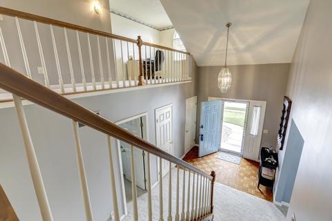 400 Jenny Lind Dr, Normal, IL 61761 photo 13