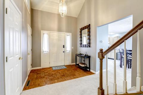 400 Jenny Lind Dr, Normal, IL 61761 photo 2