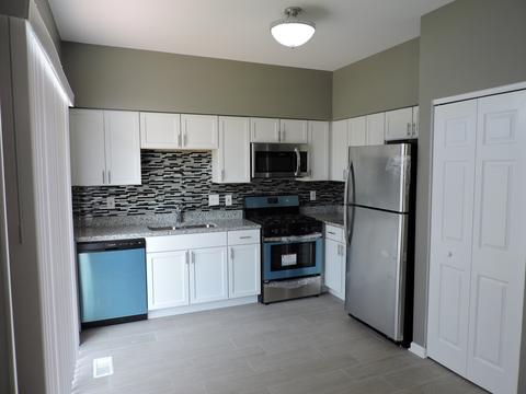 14128 Faulkner Ct, Plainfield, IL 60544 photo 3