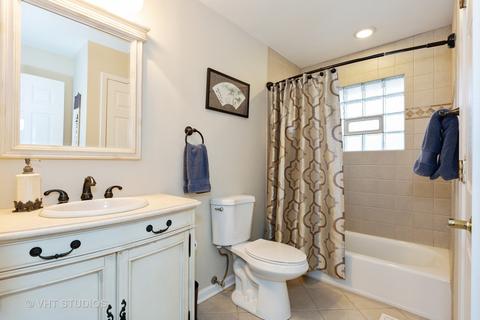 314 Highland Rd, Willowbrook, IL 60527 photo 11