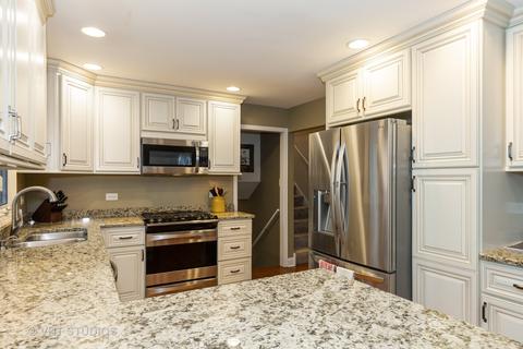 314 Highland Rd, Willowbrook, IL 60527 photo 7