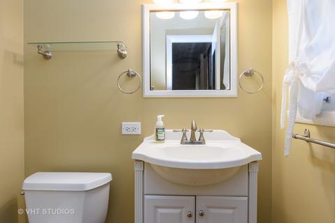 905 Beverly Dr, Wheeling, IL 60090 photo 9