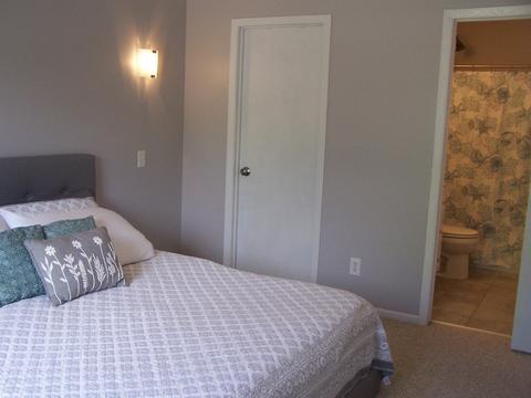 4749 Oregon Trl, Mchenry, IL 60050 photo 8