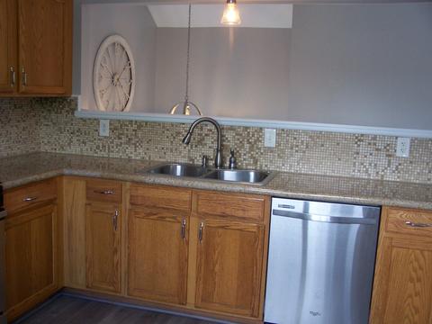 4749 Oregon Trl, Mchenry, IL 60050 photo 3