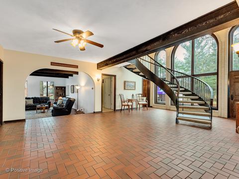 16 W471 Hillside Ln, Willowbrook, IL 60527 photo 7