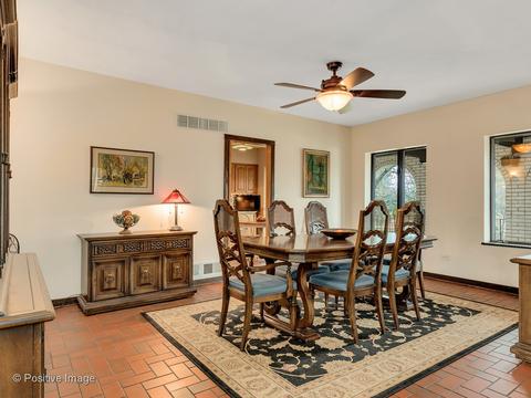 16 W471 Hillside Ln, Willowbrook, IL 60527 photo 12