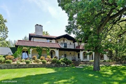 16 W471 Hillside Ln, Willowbrook, IL 60527 photo 1