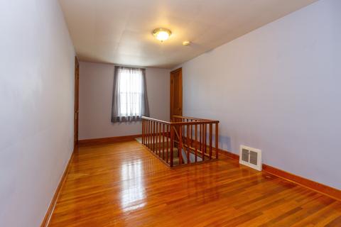 1329 Circle Dr NE, Kankakee, IL 60901 photo 5