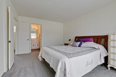2008 Raleigh Pl, Hoffman Estates, IL 60169 photo 12