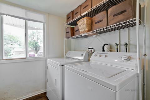 2008 Raleigh Pl, Hoffman Estates, IL 60169 photo 9