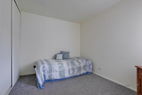 2008 Raleigh Pl, Hoffman Estates, IL 60169 photo 17