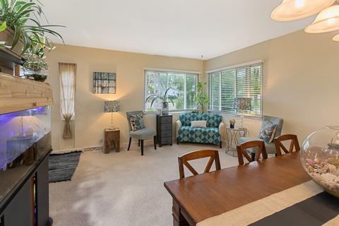 56 Hampton Rd, Montgomery, IL 60538 photo 8