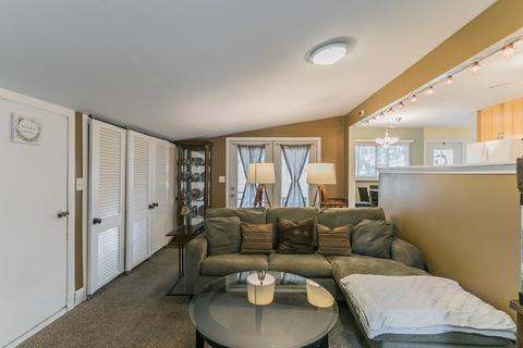 56 Hampton Rd, Montgomery, IL 60538 photo 14