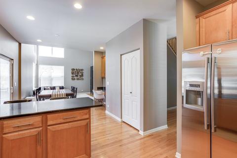 2150 W Silverleaf Ln, Addison, IL 60101 photo 9
