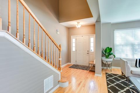 2150 W Silverleaf Ln, Addison, IL 60101 photo 3
