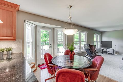 1338 E Thacker St, Schaumburg, IL 60173 photo 12