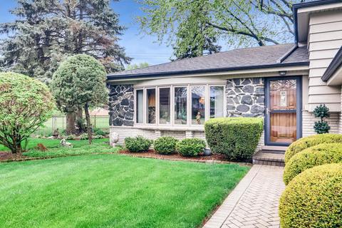 564 Figard Ln, Des Plaines, IL 60016 photo 2