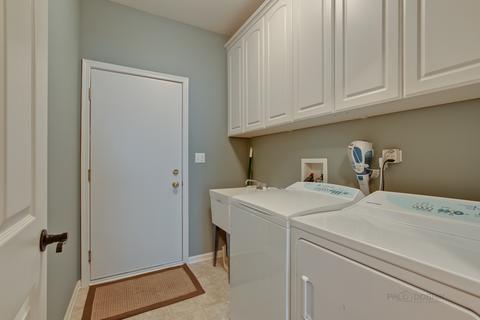 1360 Mallard Ln, Hoffman Estates, IL 60192 photo 16
