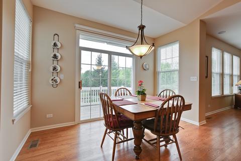 1360 Mallard Ln, Hoffman Estates, IL 60192 photo 14