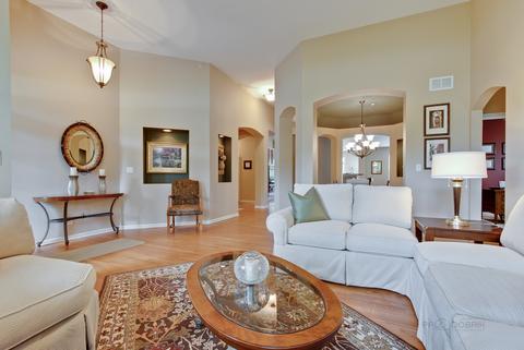 1360 Mallard Ln, Hoffman Estates, IL 60192 photo 5