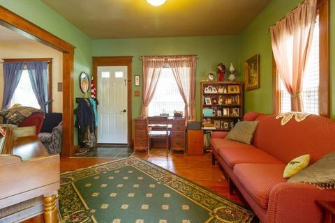 491 S Winfield Ave, Kankakee, IL 60901 photo 2