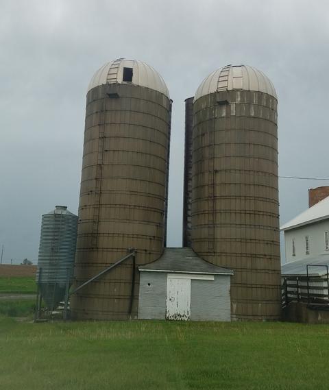 1604 Us Rt 52, Dixon, IL 61021 photo 35