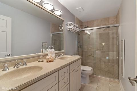 529 60th Pl, Burr Ridge, IL 60527 photo 19