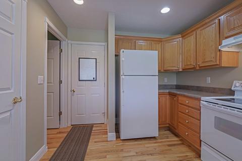 704 Clairidge Cc Grn, Normal, IL 61761 photo 11